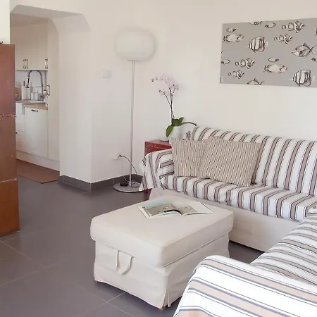 Luxury Easy Living In *