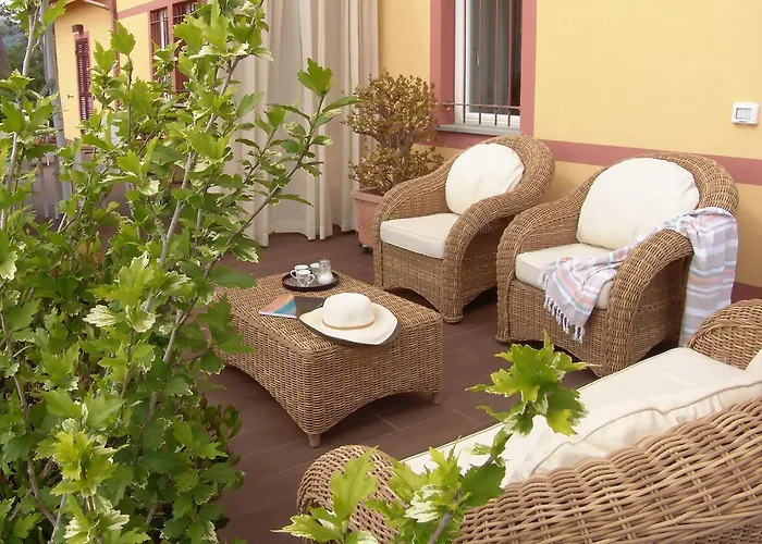 Luxury Easy Living In Villa